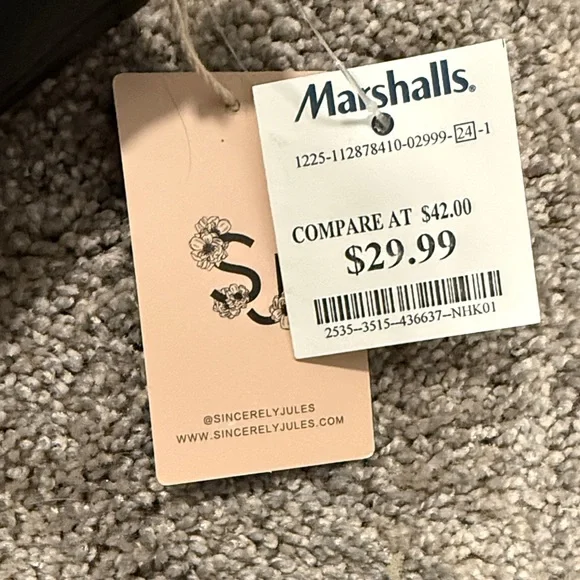 Sincerely Jules Black Ankle Boots - Picture 3 of 5